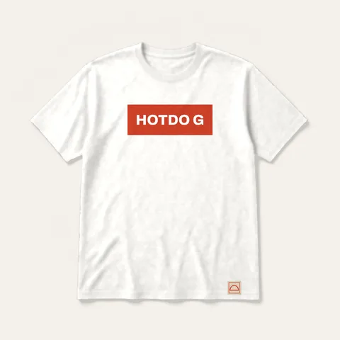 HOTDO G Tee in White / Taco Red